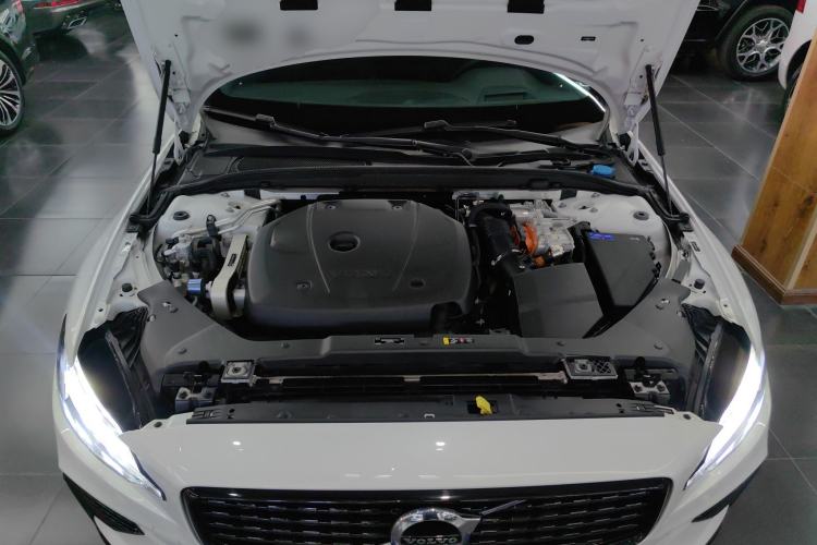 Used Volvo S60 New Energy 2022 T8 eDrive Hybrid All-Wheel Drive Smart & Sporty Edition Engine Bay