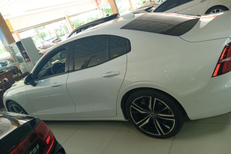 Used Volvo S60 New Energy 2022 T8 eDrive Hybrid All-Wheel Drive Smart & Sporty Edition Exterior 2