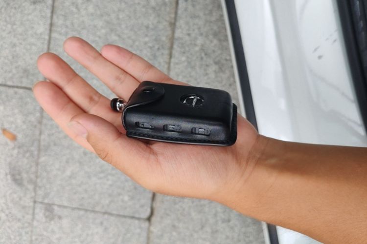 Used Volvo S60 New Energy 2022 T8 eDrive Hybrid All-Wheel Drive Smart Luxury Edition Vehicle Key
