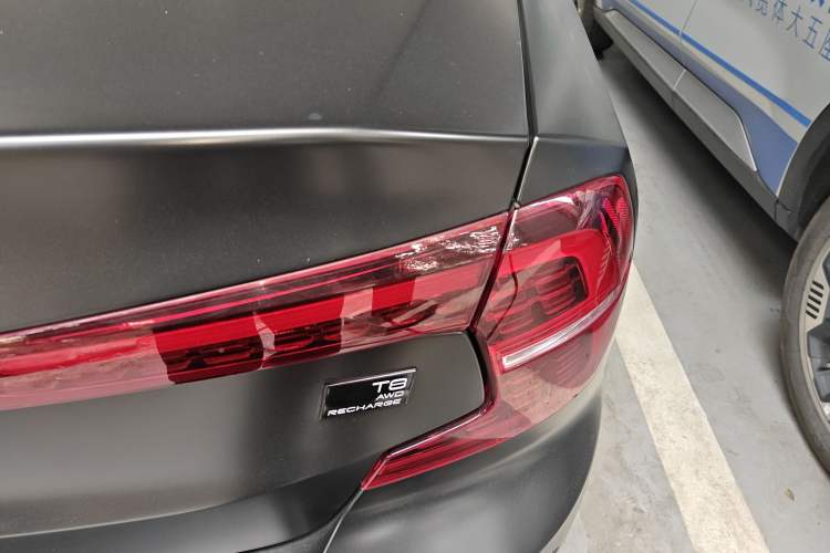 Used Volvo S60 New Energy 2023 T8 All-Wheel Drive Long-Range Luxury Sport Edition Right Rear Taillight