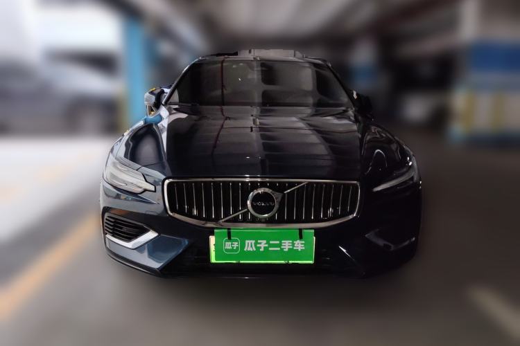 Used Volvo S60 New Energy 2024 T8 All-Wheel Drive Long-Range Zhiyi Luxury Edition Front