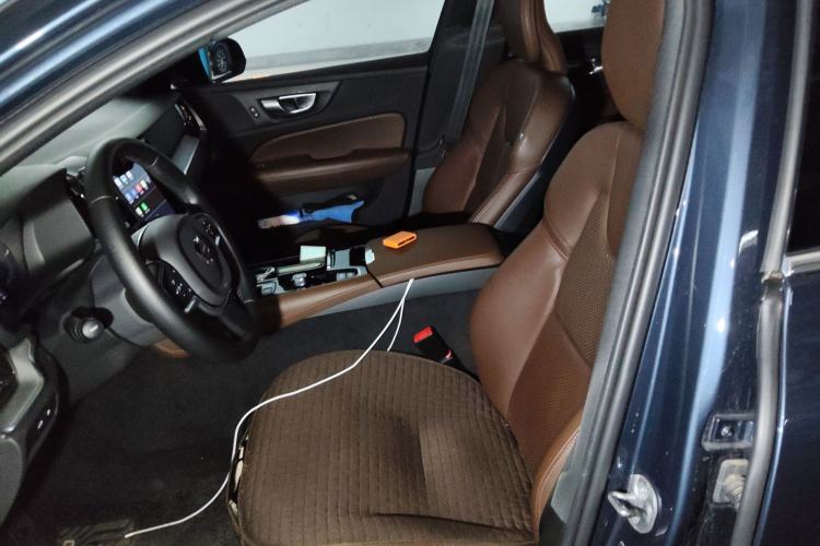 Used Volvo S60 New Energy 2024 T8 All-Wheel Drive Long-Range Zhiyi Luxury Edition Left Front Seat