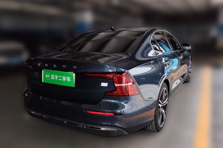 Used Volvo S60 New Energy 2024 T8 All-Wheel Drive Long-Range Zhiyi Luxury Edition Rear Right 45 Deg