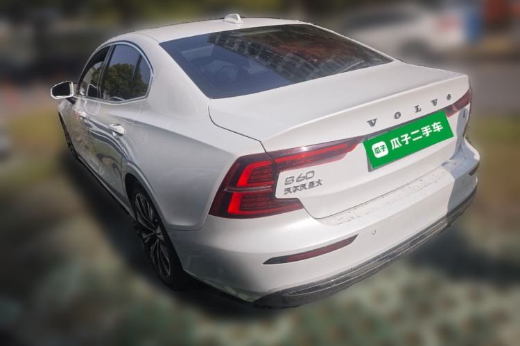 Used Volvo S60 New Energy 2024 T8 All-Wheel Drive Long-Range Zhiyi Luxury Edition Rear Left 45 Deg