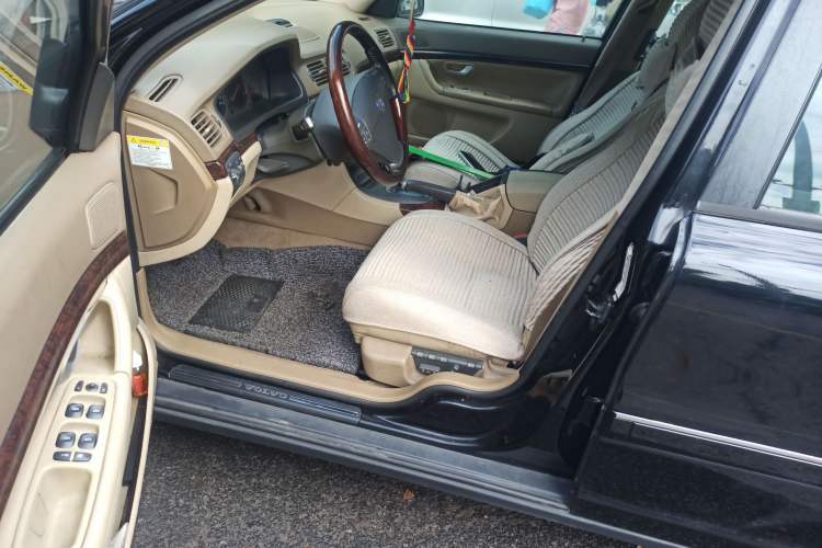 Used Volvo S80 2004 2.4 Driver Seat
