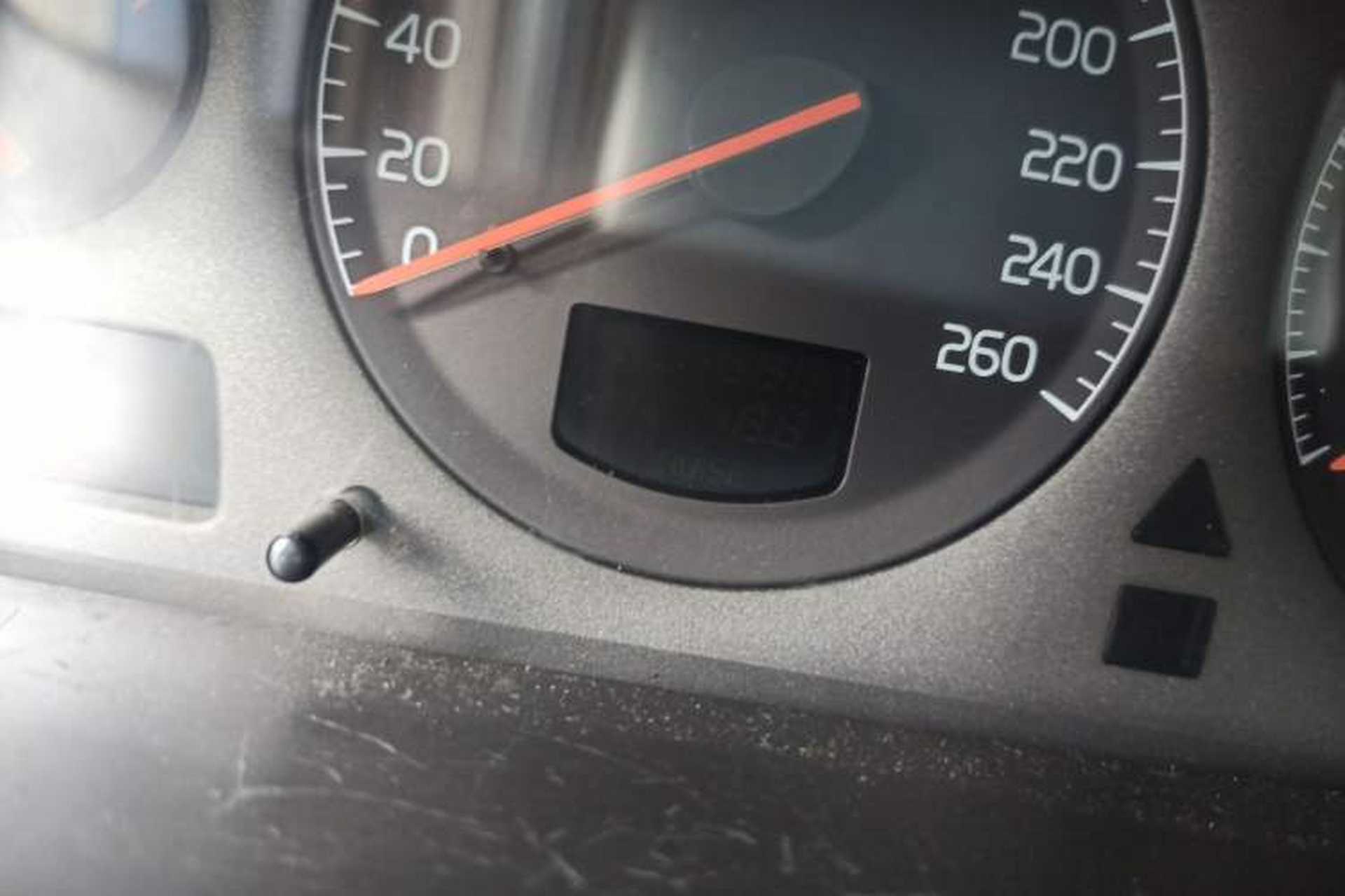 Used Volvo S80 2004 2.4 Odometer Close Up