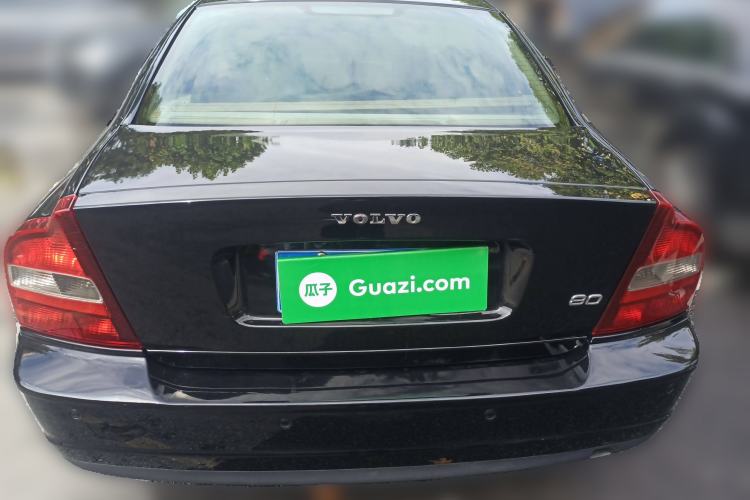 Used Volvo S80 2004 2.4 Rear