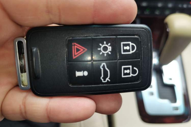 Used Volvo S80 2007 3.0 T6 AWD Vehicle Key
