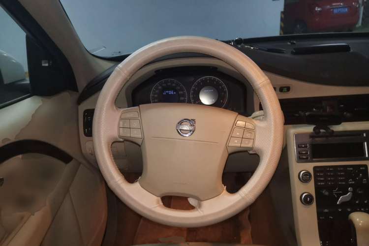 Used Volvo S80 2007 2.5T Zhiya Edition Steering Wheel