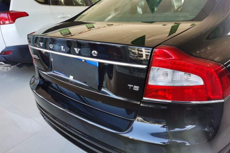 Used Volvo S80L 2014 2.0T T5 Intelligent Luxury Edition Exterior 4