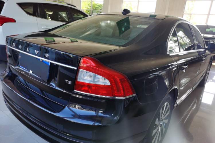 Used Volvo S80L 2014 2.0T T5 Intelligent Luxury Edition Exterior 5