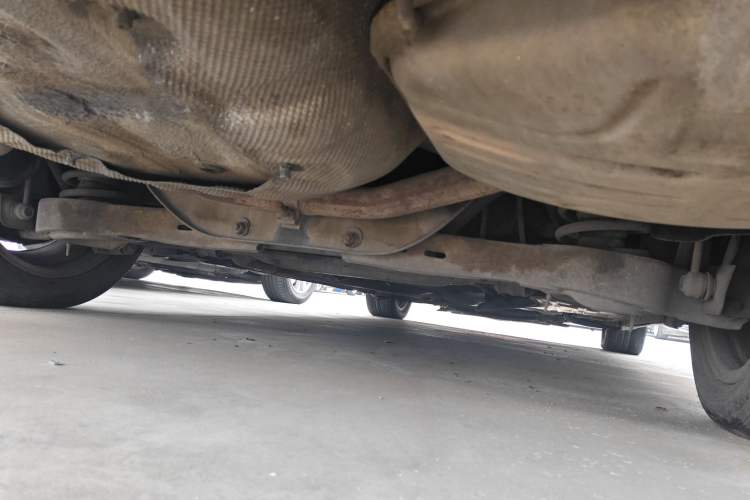 Used Volvo S80L 2009 2.5T ZhiZun Edition Chassis Rear