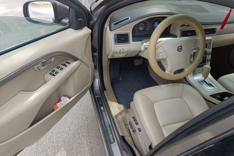 Used Volvo S80L 2009 2.5T Zhiya Edition Driver Seat