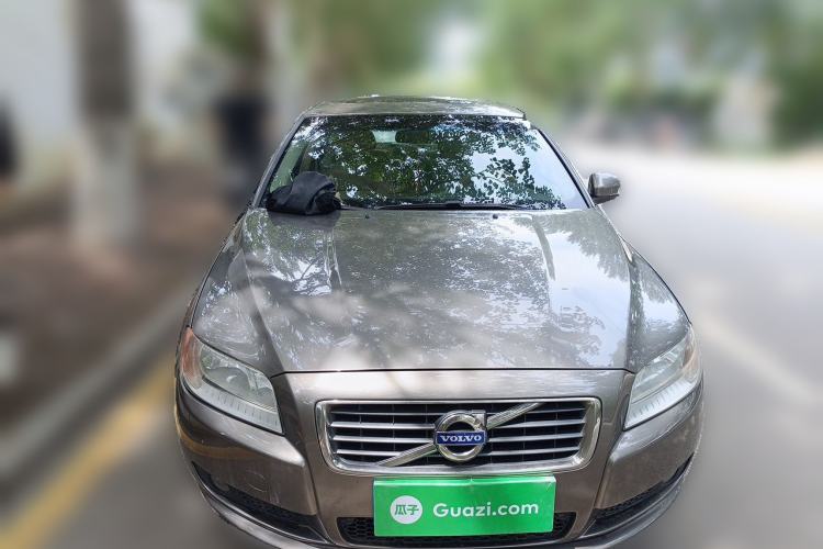 Used Volvo S80L 2009 2.5T Zhiya Edition Front