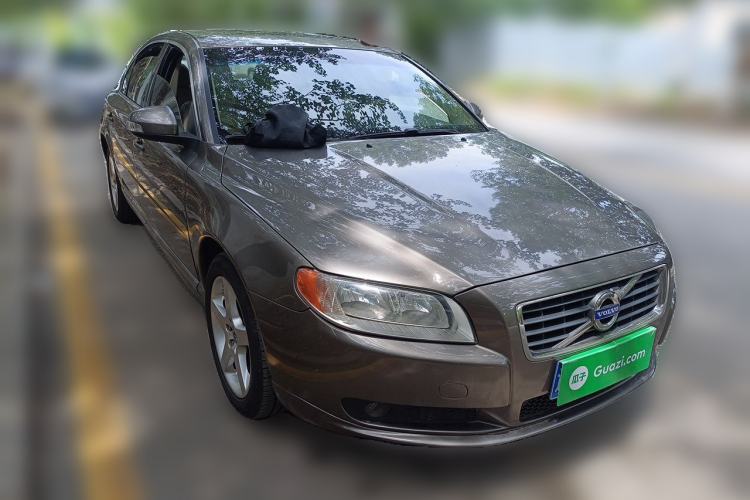 Used Volvo S80L 2009 2.5T Zhiya Edition Front Right 45 Deg