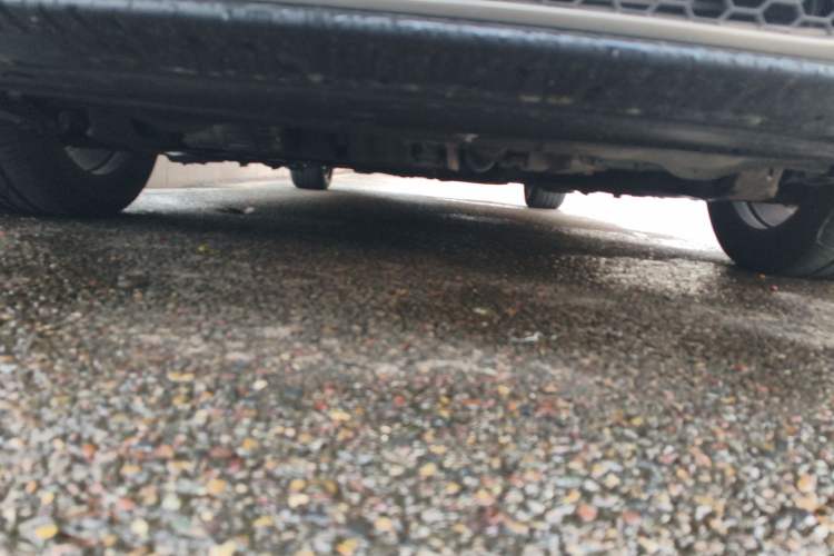Used Volvo S80L 2009 2.5T Zhiya Edition Chassis Front