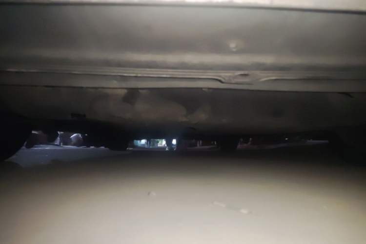 Used Volvo S80L 2009 2.5T ZhiShang Edition Chassis Front