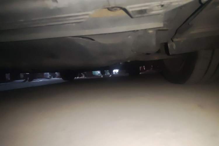 Used Volvo S80L 2009 2.5T ZhiShang Edition Chassis Front Left