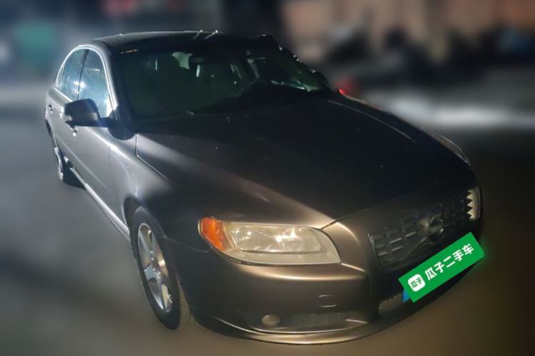 Used Volvo S80L 2009 2.5T ZhiShang Edition Front Right 45 Deg