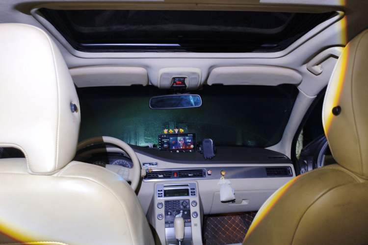 Used Volvo S80L 2009 2.5T Zhiya Edition Headliner