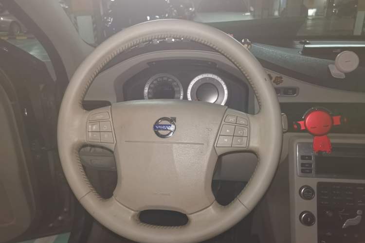 Used Volvo S80L 2009 2.5T ZhiZun Edition Steering Wheel