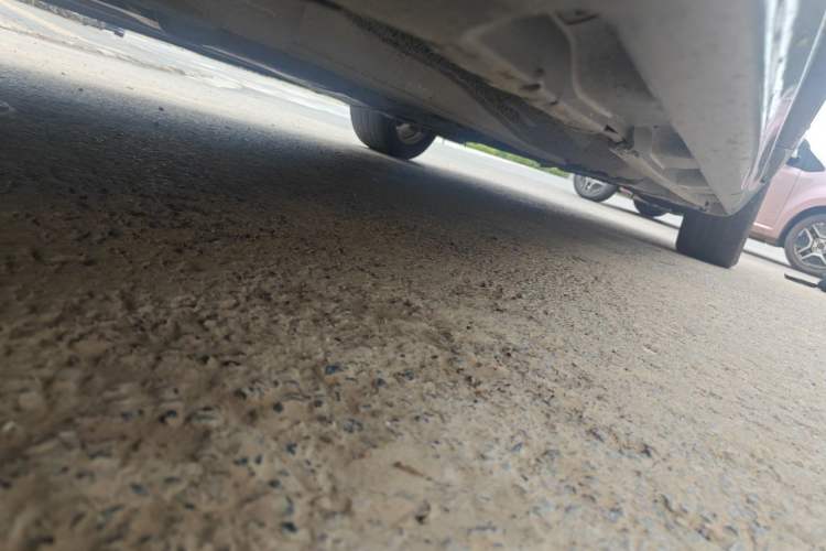 Used Volvo S80L 2009 2.5T Zhiya Edition Chassis Front Left