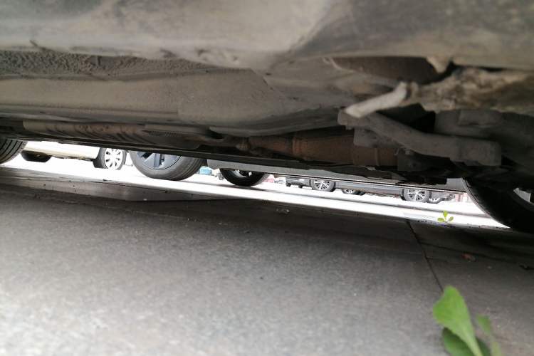 Used Volvo S80L 2009 3.0T AWD Zhiya Edition Chassis Front Right