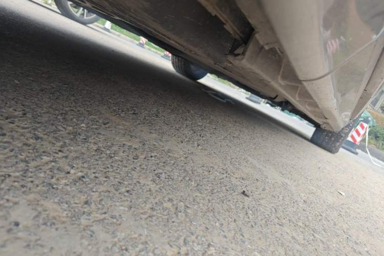 Used Volvo S80L 2009 2.5T Zhiya Edition Chassis Rear Right