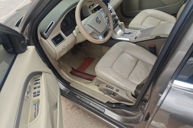 Used Volvo S80L 2009 2.5T Zhiya Edition Driver Seat