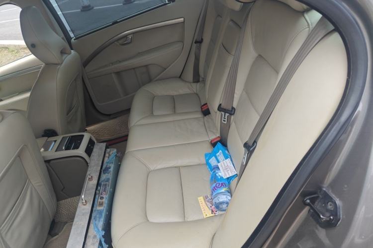 Used Volvo S80L 2009 2.5T Zhiya Edition Left Rear Seat