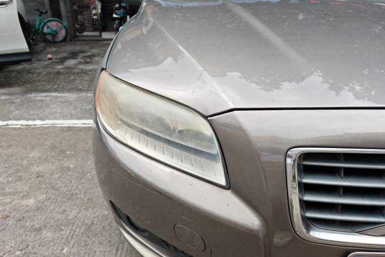 Used Volvo S80L 2009 2.5T ZhiShang Edition Right Front Headlight