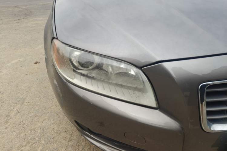 Used Volvo S80L 2009 2.5T Zhiya Edition Right Front Headlight
