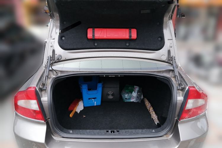 Used Volvo S80L 2009 3.0T AWD Zhiya Edition Trunk