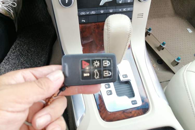 Used Volvo S80L 2009 3.0T AWD Zhiya Edition Vehicle Key