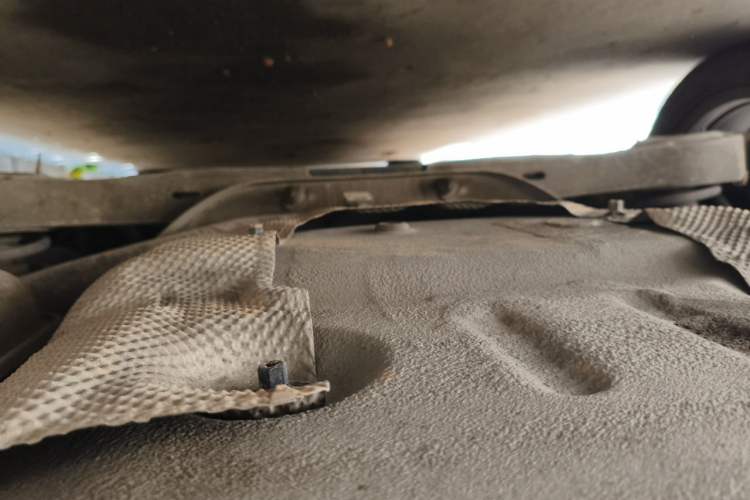 Used Volvo S80L 2009 2.5T ZhiShang Edition Chassis Rear