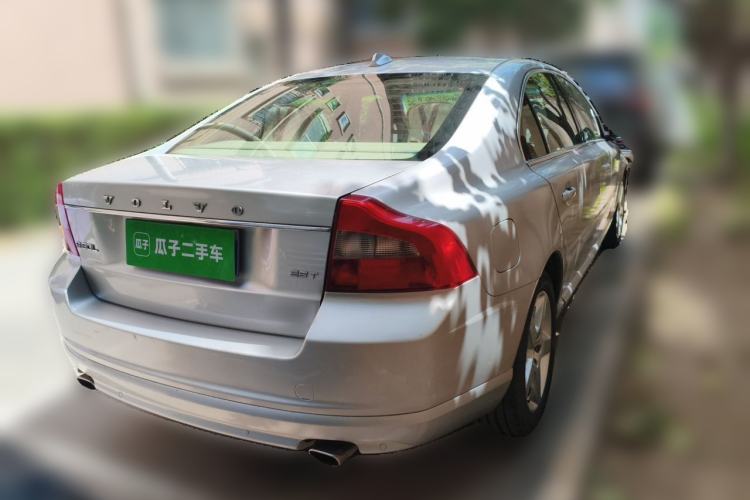 Used Volvo S80L 2009 2.5T ZhiShang Edition Rear Right 45 Deg
