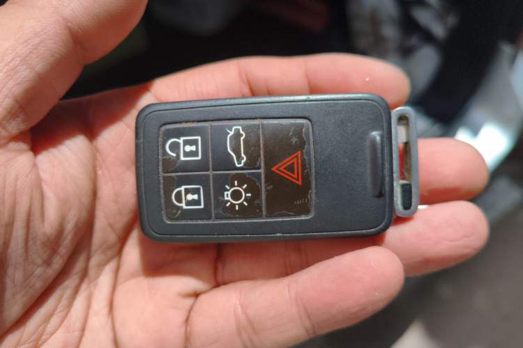 Used Volvo S80L 2009 2.5T ZhiShang Edition Vehicle Key