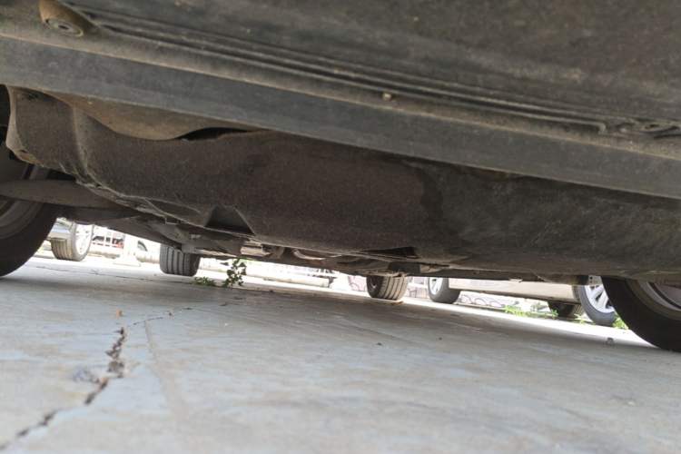 Used Volvo S80L 2010 2.5T ZhiZun Edition Chassis Front Right