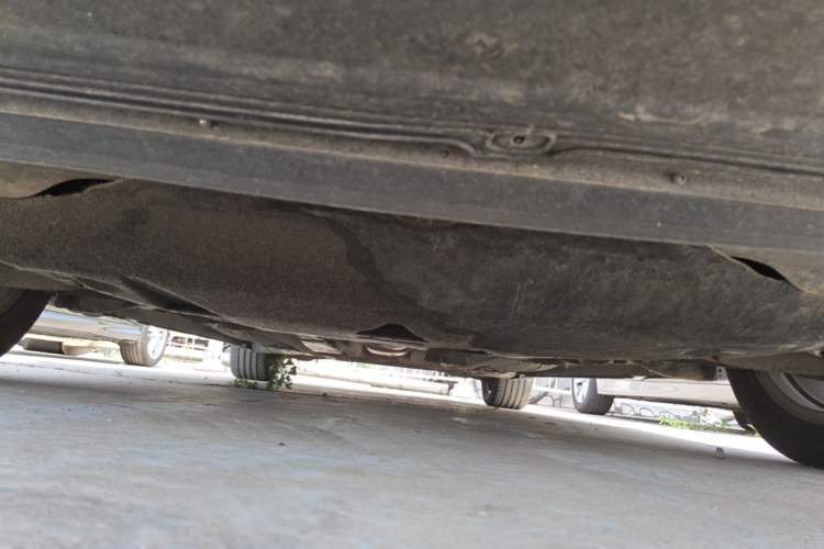 Used Volvo S80L 2010 2.5T ZhiZun Edition Chassis Front