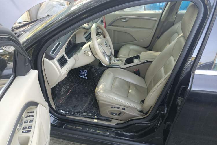 Used Volvo S80L 2010 2.5T Zhiya Edition Driver Seat