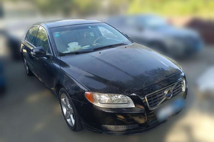 Used Volvo S80L 2010 2.5T Zhiya Edition Front Right 45 Deg