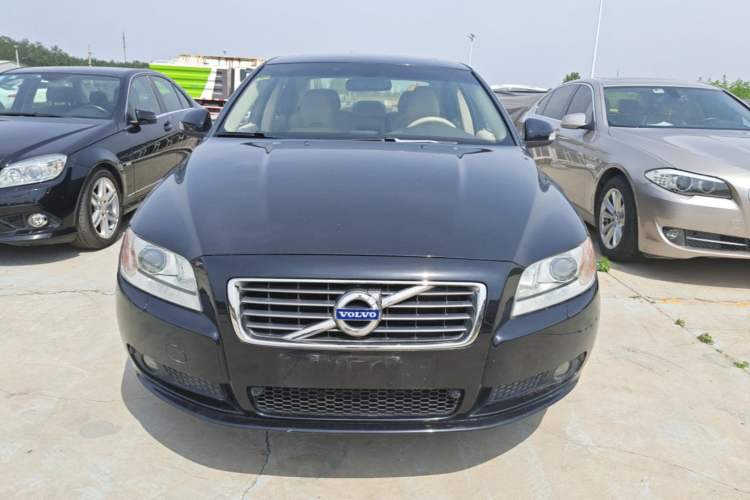 Used Volvo S80L 2010 2.5T ZhiZun Edition Front