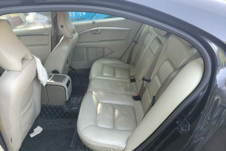 Used Volvo S80L 2010 2.5T Zhiya Edition Left Rear Seat