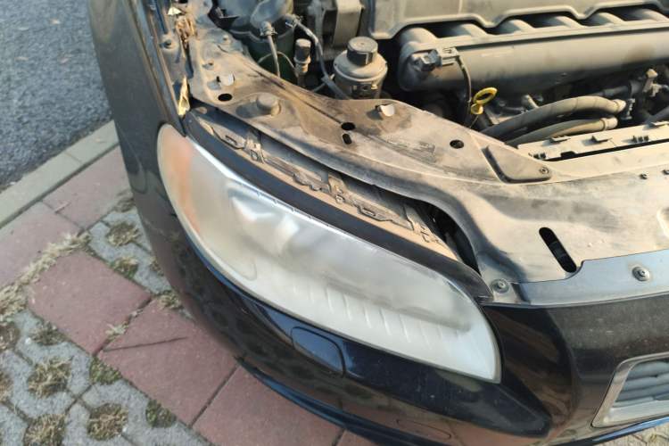 Used Volvo S80L 2010 3.0T AWD Prestige Edition Right Front Headlight