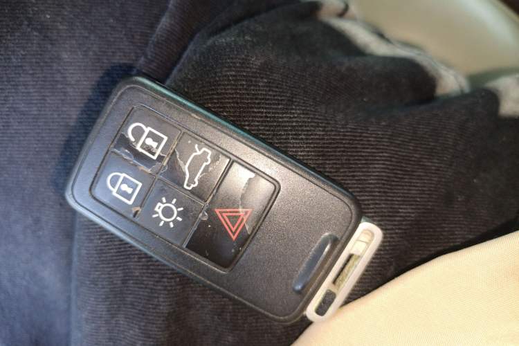 Used Volvo S80L 2010 2.5T Zhiya Edition Vehicle Key