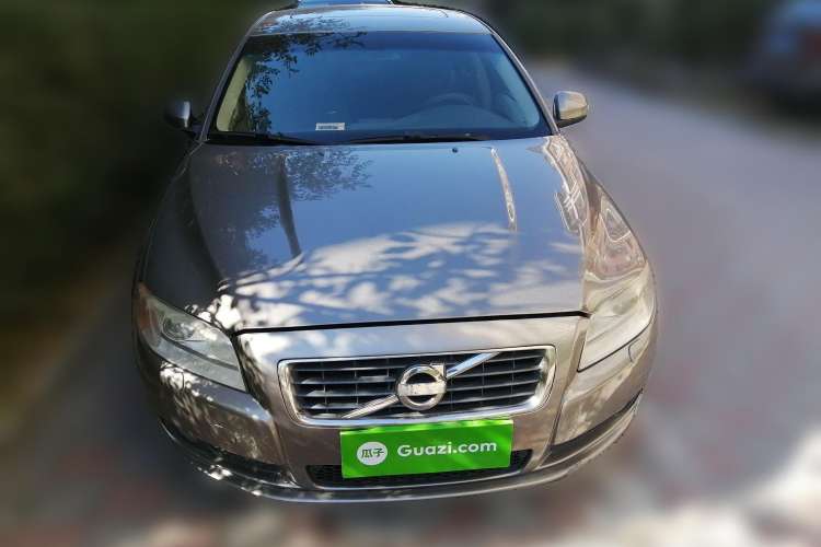 Used Volvo S80L 2010 2.5T Zhiya Edition Front