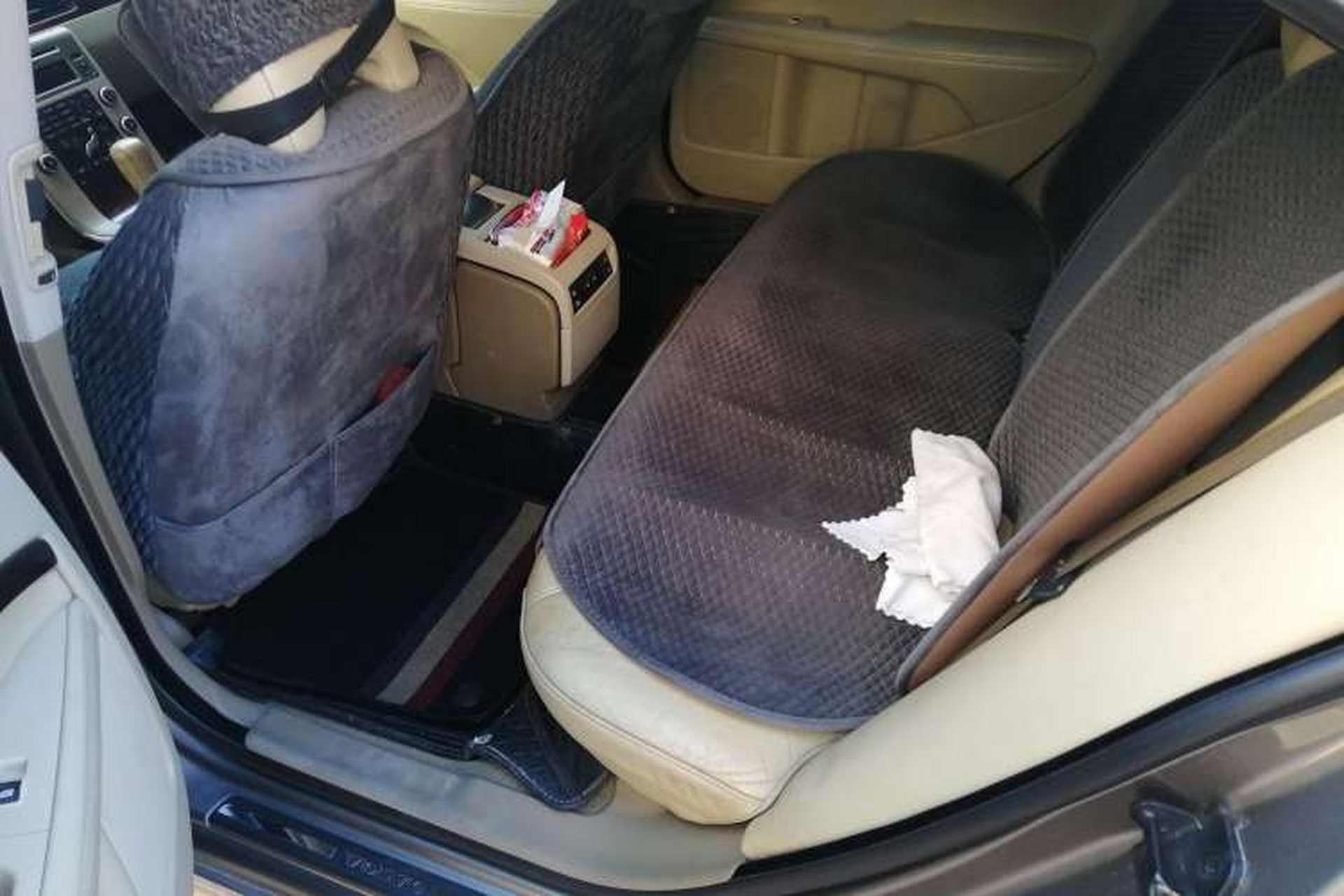Used Volvo S80L 2010 2.5T Zhiya Edition Left Rear Seat