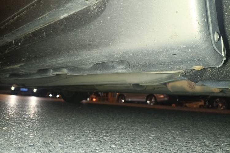 Used Volvo S80L 2010 2.5T ZhiZun Edition Chassis Front Right