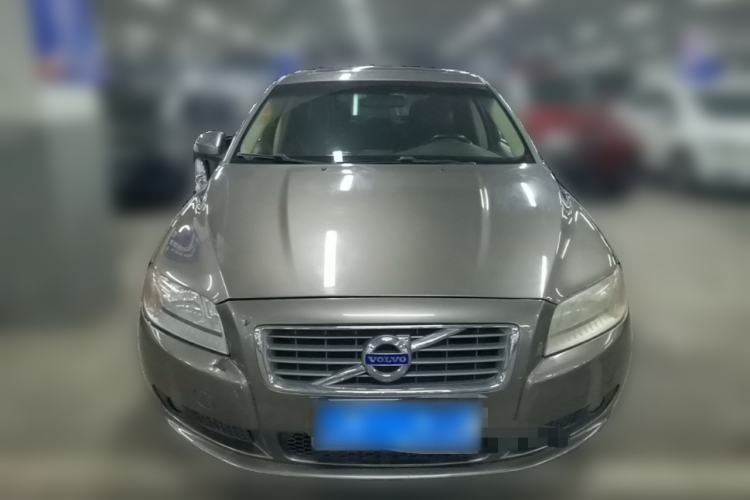 Used Volvo S80L 2010 2.5T Zhiya Edition Front