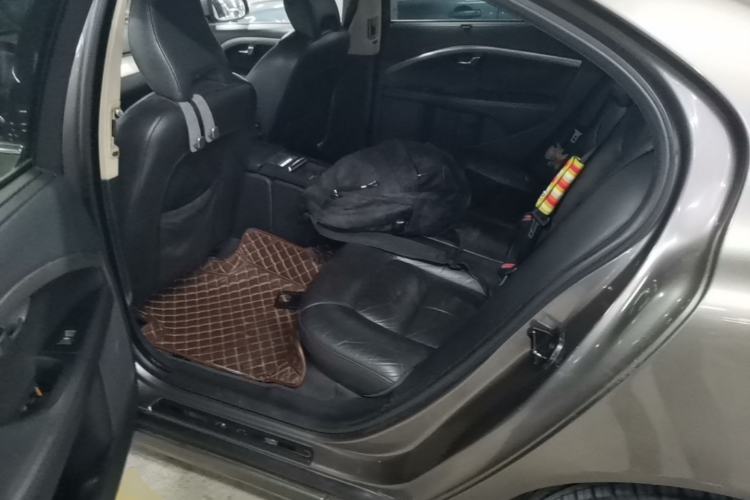 Used Volvo S80L 2010 2.5T Zhiya Edition Left Rear Seat